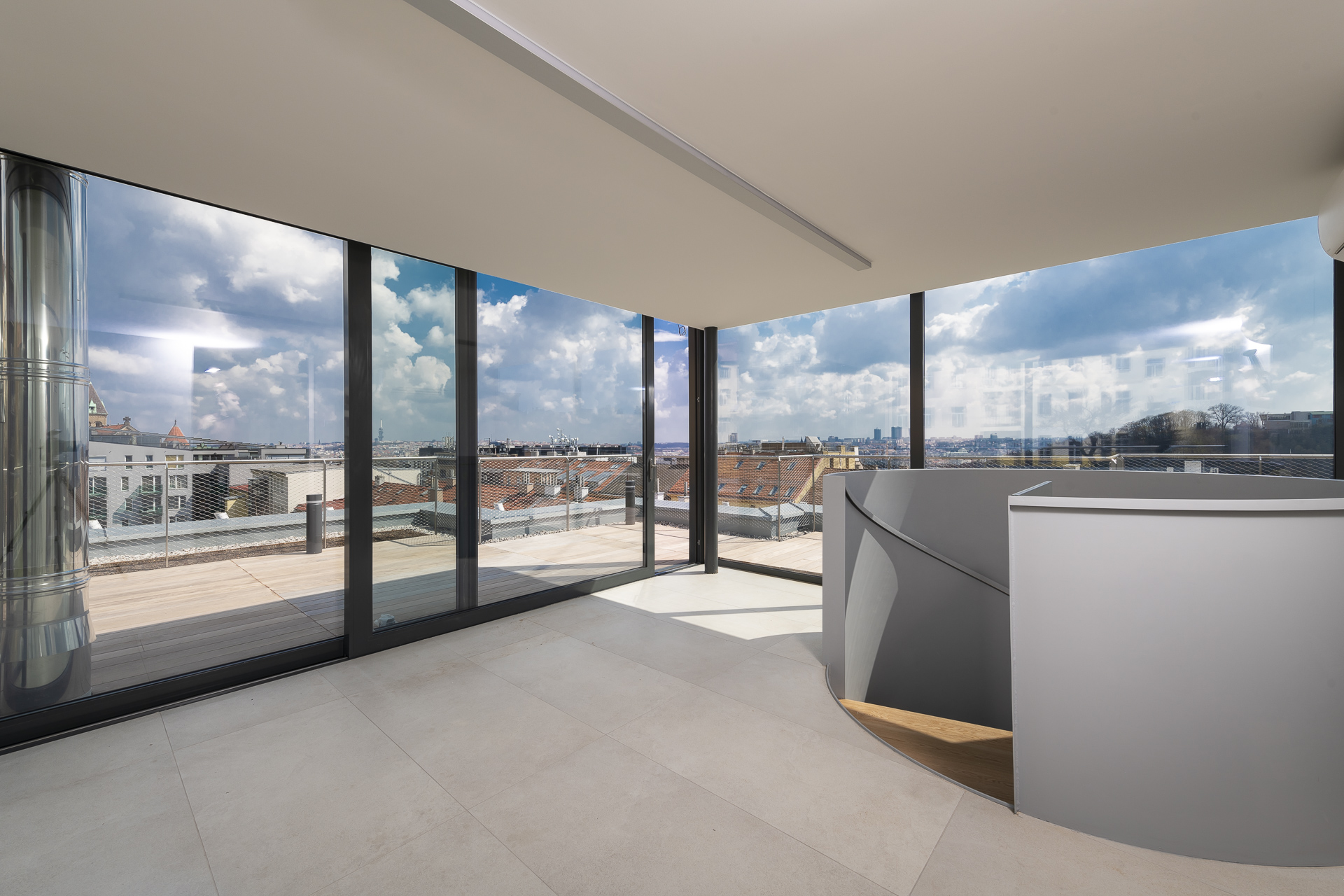 ROOF PAVILIONS OF THE DUPLEX APARTMENTS